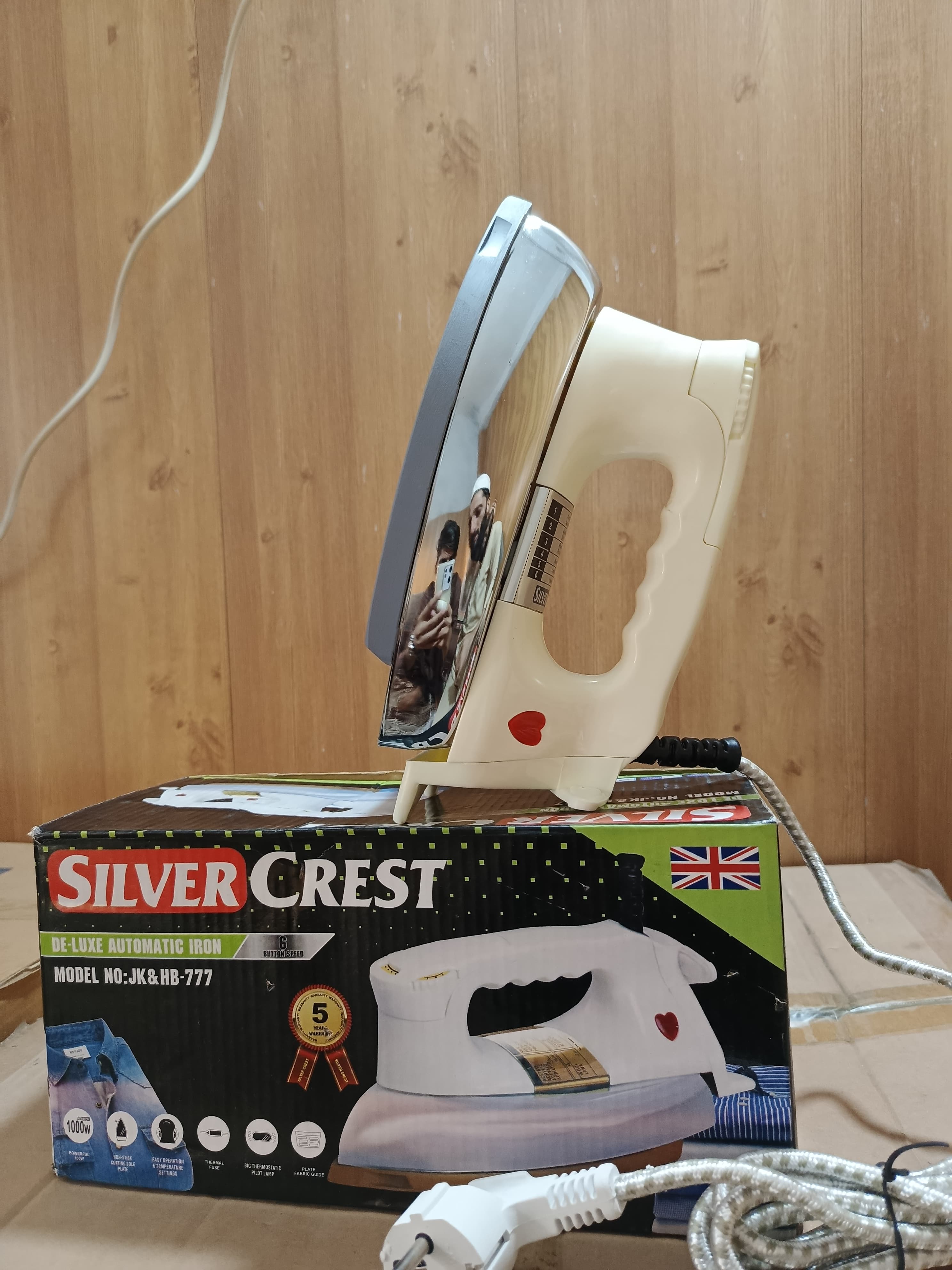 Silver Crest Dry Iron with 5 Years Warranty