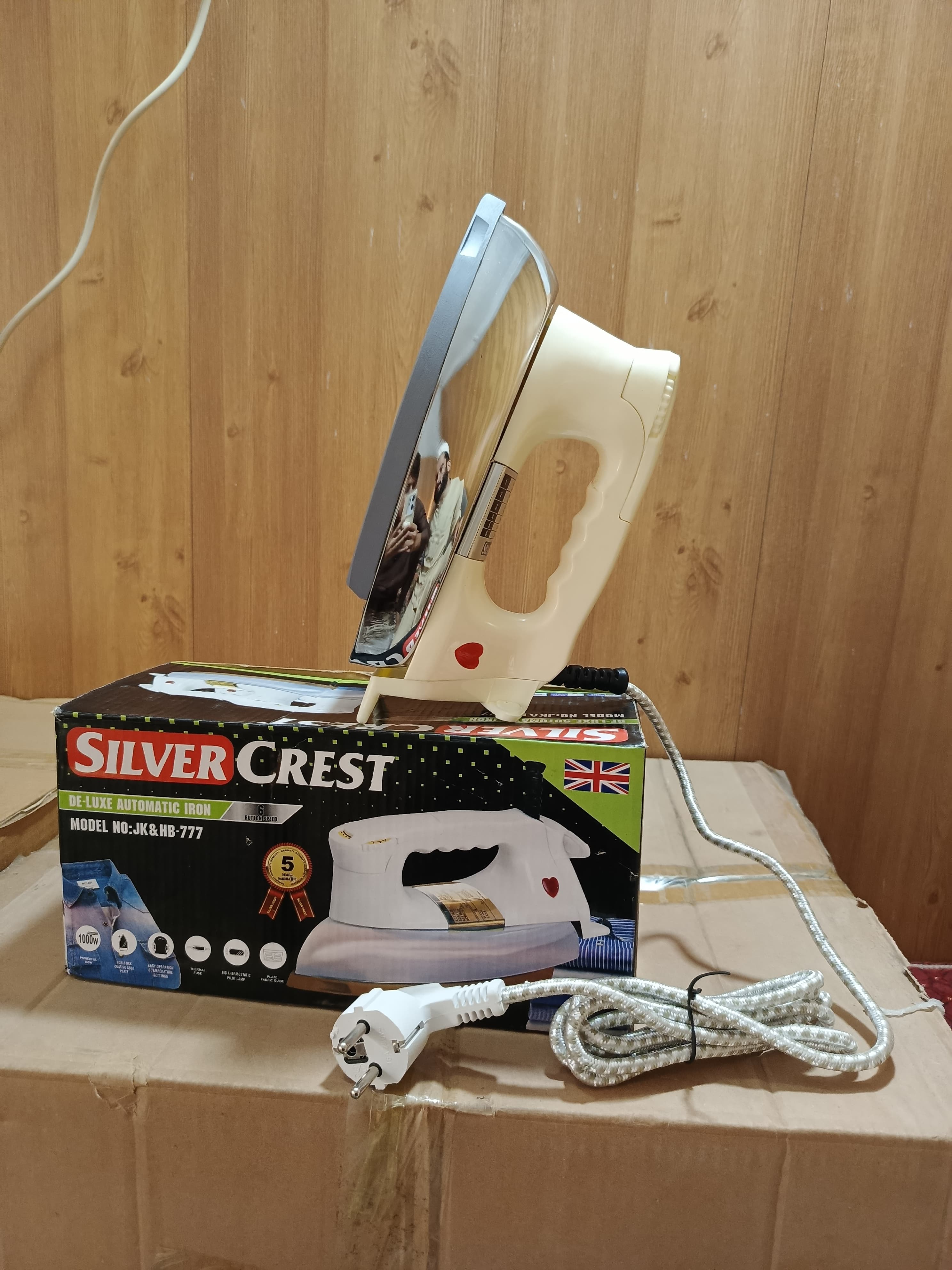 Silver Crest Dry Iron with 5 Years Warranty