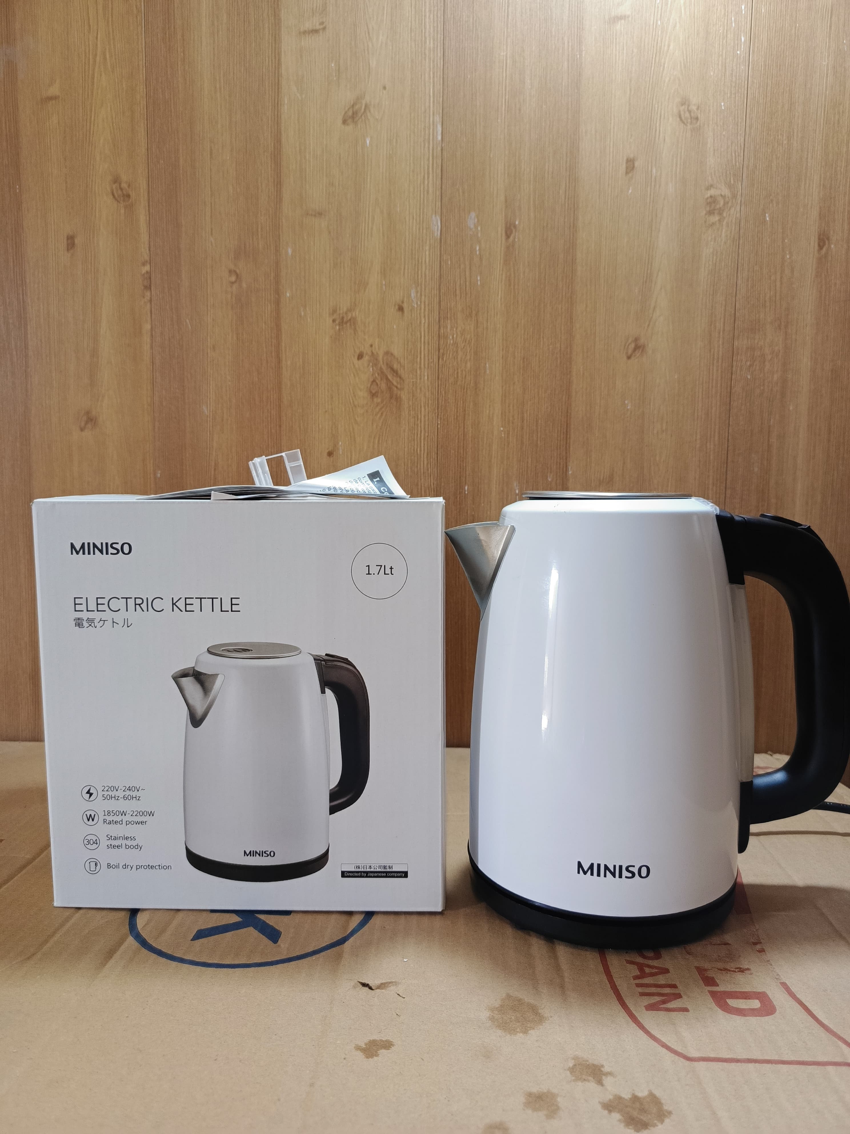 Japan Lot Imported MINISO Electric Kettle 1.7 Ltr