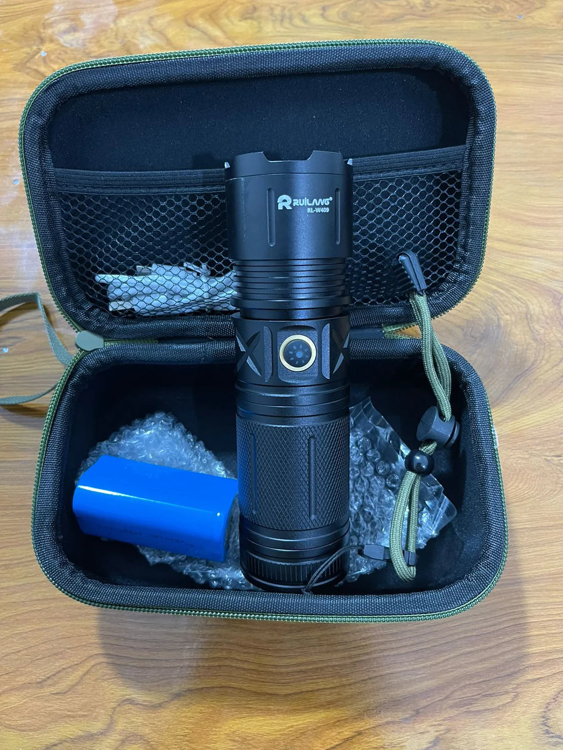 Imported P90 2KM Range Flashlight